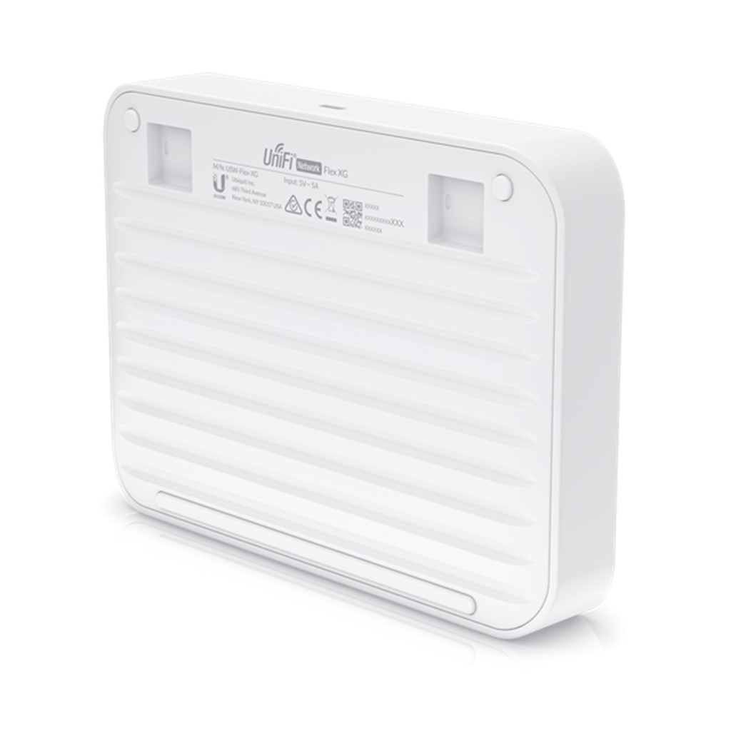 (USW-Flex-XG) Ubiquiti - Switch UniFi FLEX de 5 puertos para Exterior IP55 (1 x PoE de entrada 802.3af/at/bt y 4 puertos PoE de salida 802.3af)