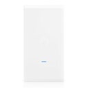 (UAP-AC-M-PRO) Ubiquiti - Punto de Acceso UniFi para Mesh en exterior Antena Integrada 360 Grados 802.11ac MIMO 3X3