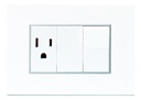 [Z316-W] Igoto - Interruptor Simple + Toma Corriente Serie Z [Blanco]